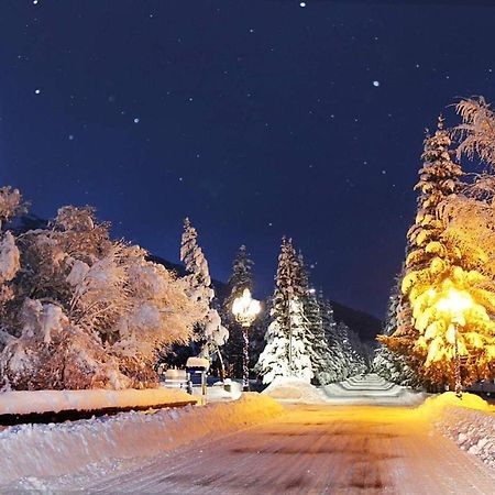 Hasi Hotel Csermuk Kültér fotó
